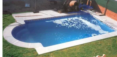 Modelo C-5 piscina de fibra de vidrio