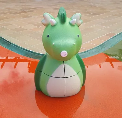 Dragon – Spray Toons Aquatic Figure