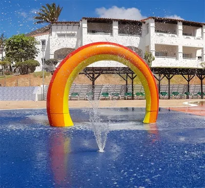 Mini Rainbow – Spray Toons Aquatic Figure