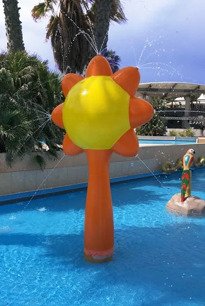 Sun – Spray Toons Aquatic Figure